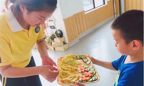 幼儿园美食分享朋友圈文案_幼儿园午餐文案简短温馨_2